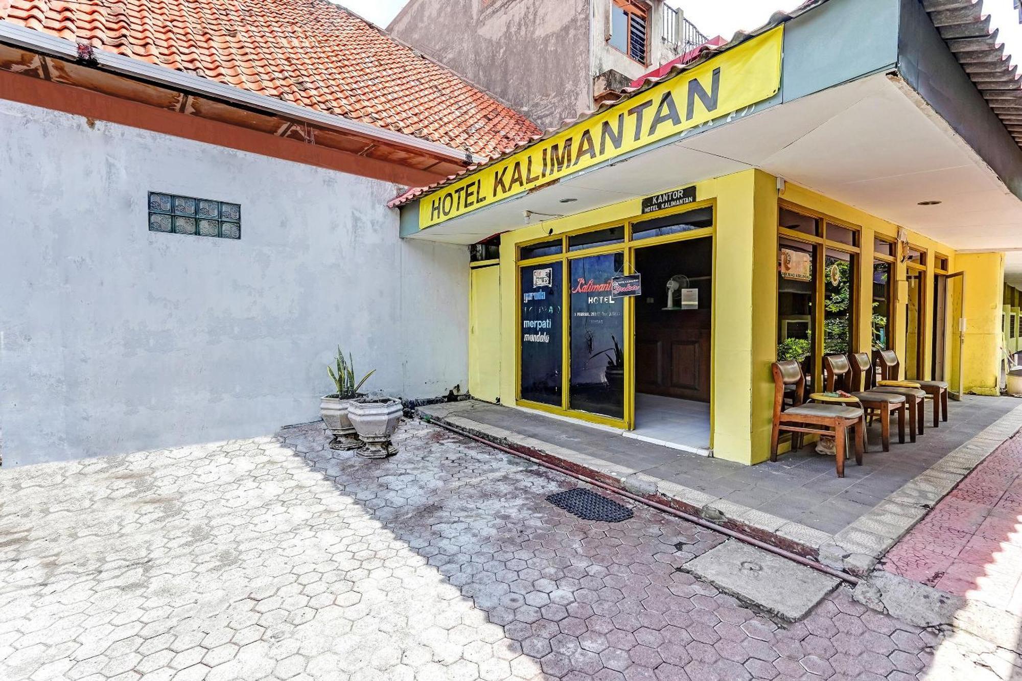Hotel Kalimantan Surabaya Buitenkant foto